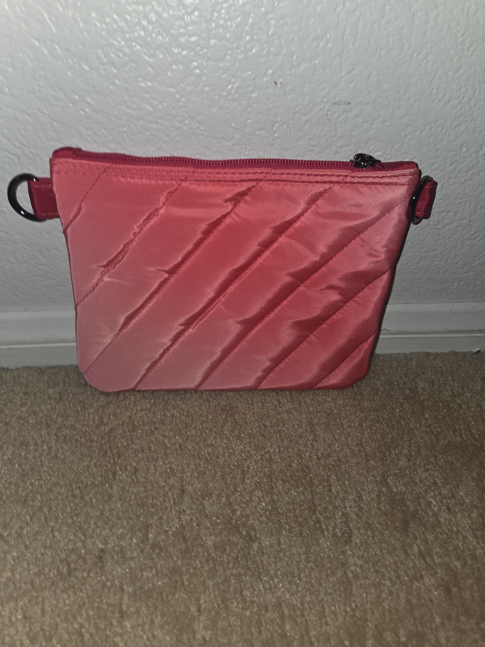 THINK ROYLN Bank Street XL Crossbody Bag With Pouch & Removable Strap NWT - Picture 5 of 9